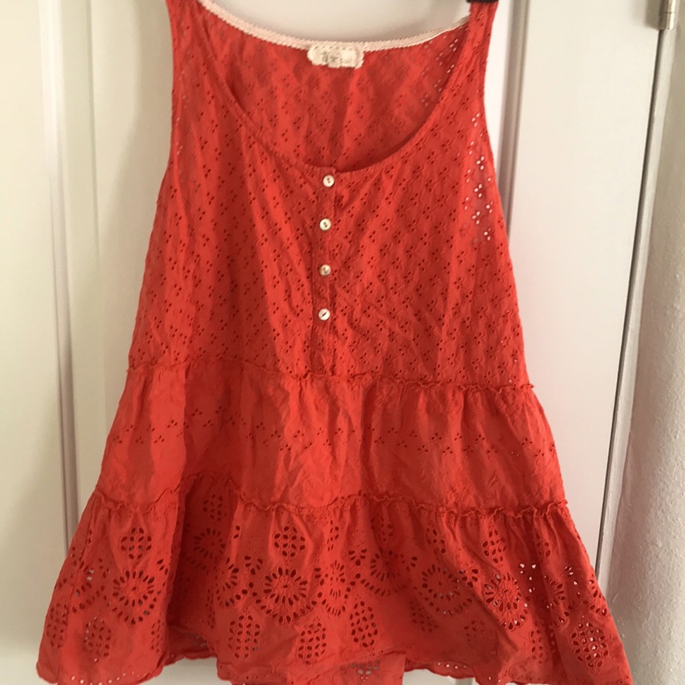 Lili Rose size L, eyelet lace empire waist tank/tunic w/mother of pearl buttons